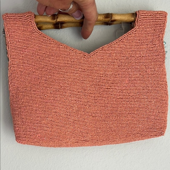 Antik Kraft | Beaded Hand Bag w/ Bamboo Handles - Picture 4 of 8